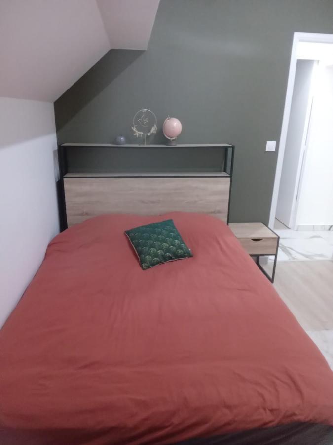 Joli Appartement De Vacances Ecouen Екстер'єр фото